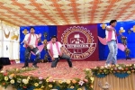 boys filmy dance